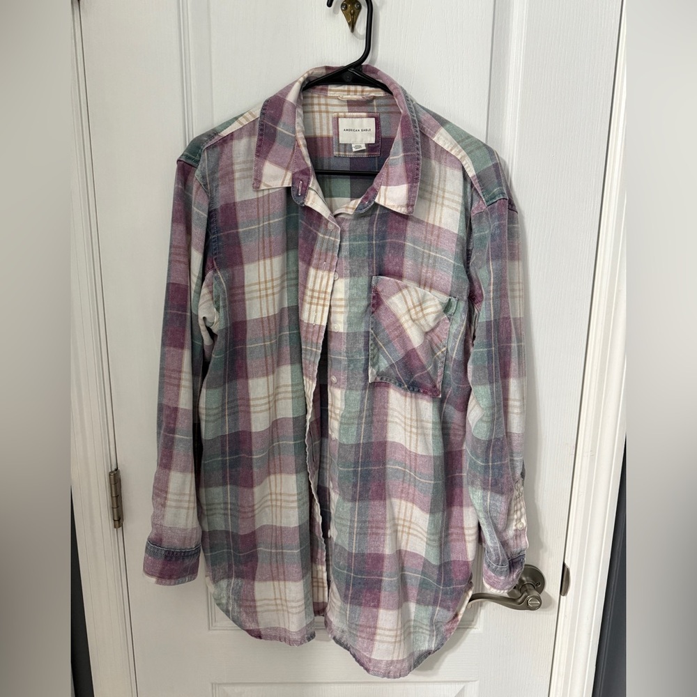 American Eagle Outfitters Multicolor Plaid Button-Down Shirt